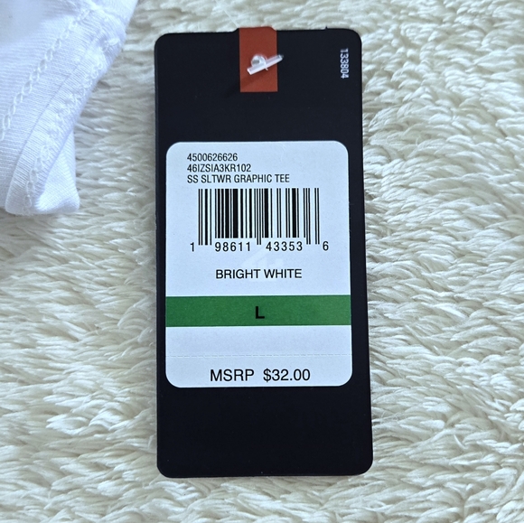 IZOD Saltwater🌊 "Chill Days On The Open Waves" Graphic Tee👕 - NWT - Picture 14 of 15